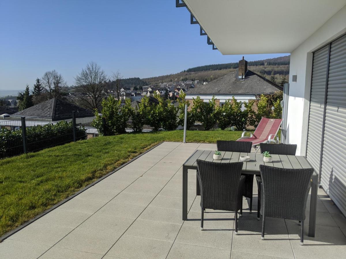 Ferienwohnungen Pellenzblick - Wohnen Auf Zeit - Nickenich Extérieur photo