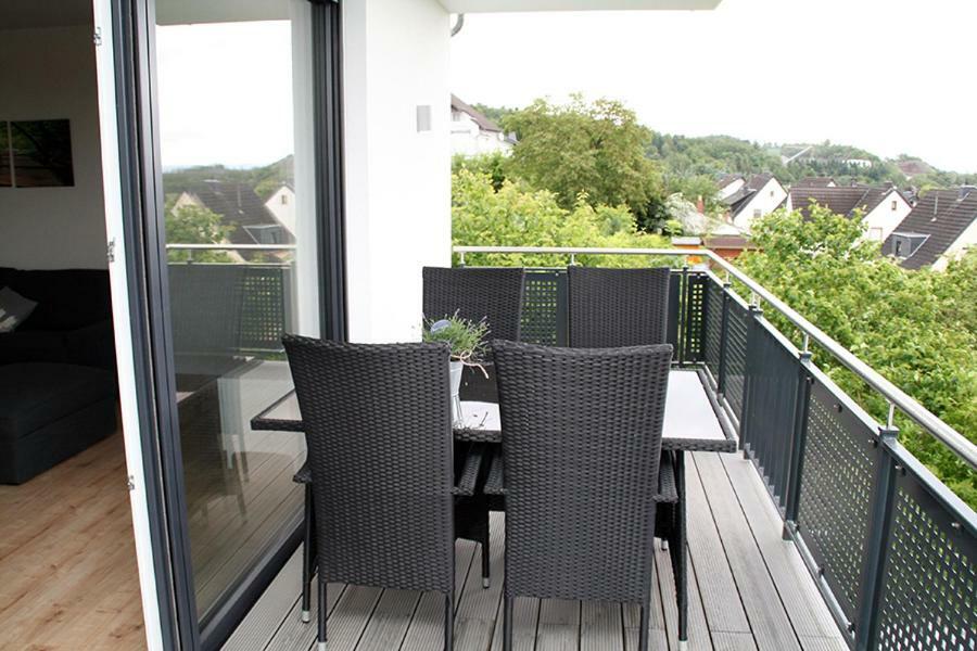 Ferienwohnungen Pellenzblick - Wohnen Auf Zeit - Nickenich Extérieur photo