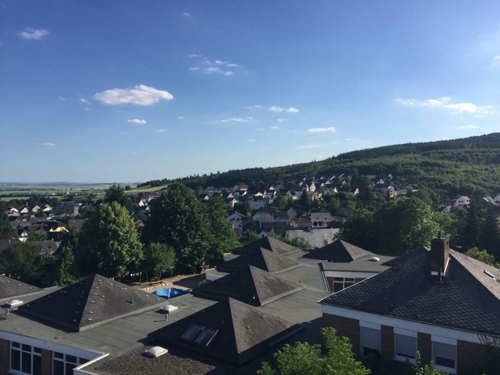 Ferienwohnungen Pellenzblick - Wohnen Auf Zeit - Nickenich Extérieur photo